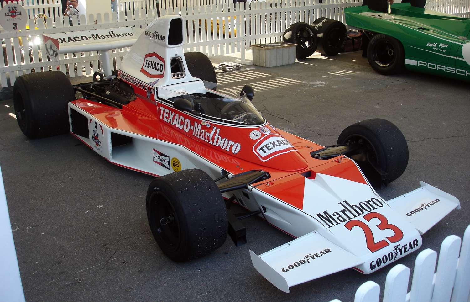 McLaren M23 Pussel online