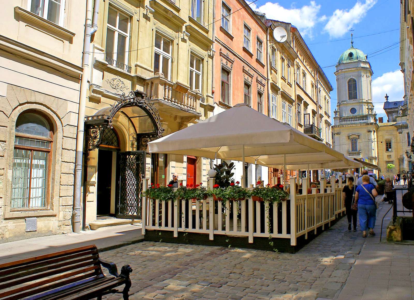 Lviv street (före kriget) pussel på nätet