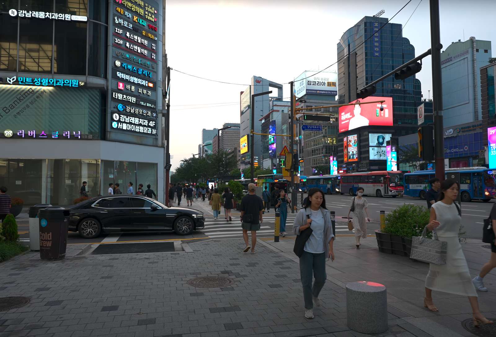 Сеул, Каннам пазл онлайн