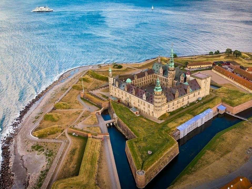 Данія, замок Кронборг онлайн пазл