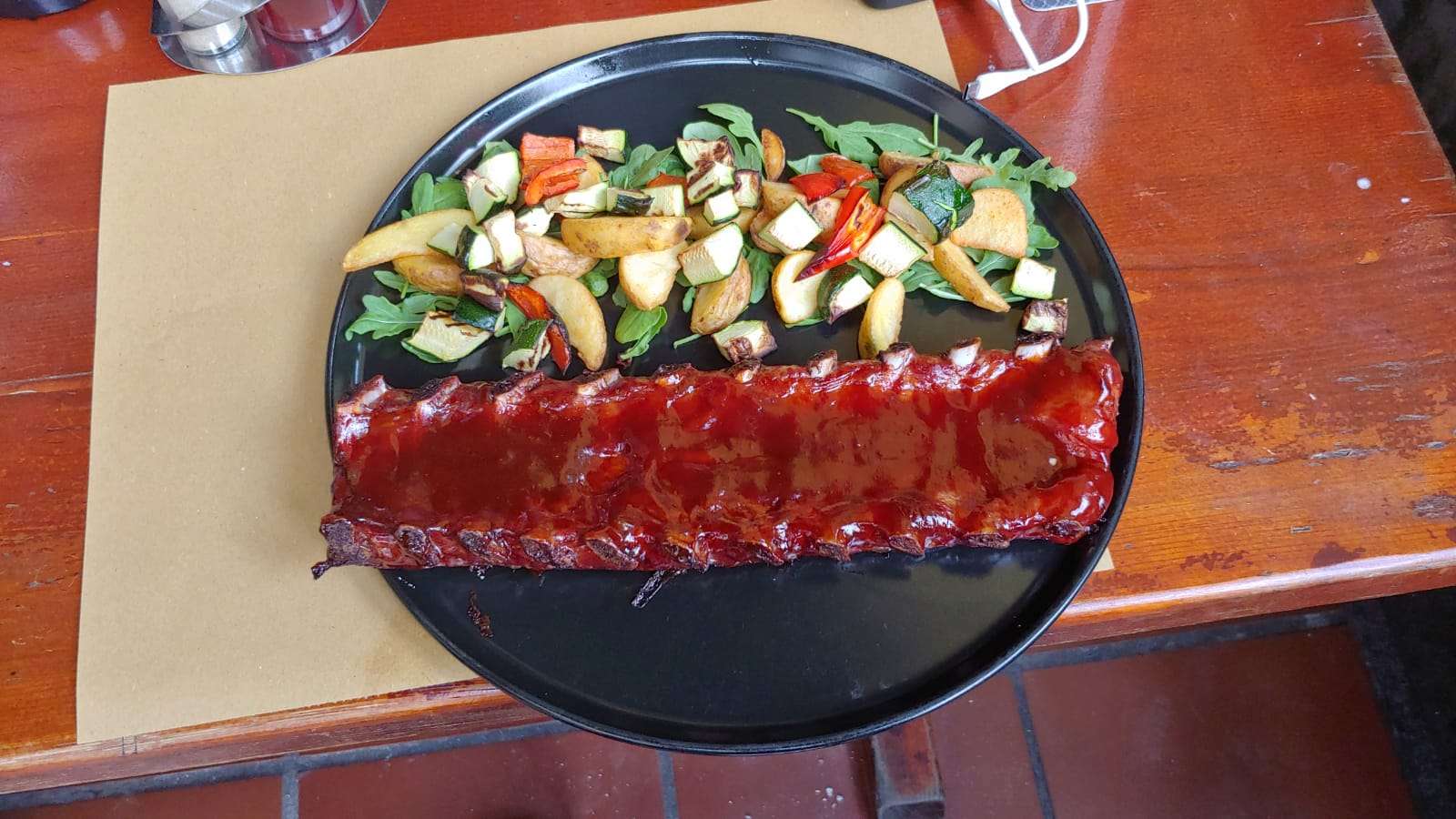 ribs in sauce with vegetables online puzzle