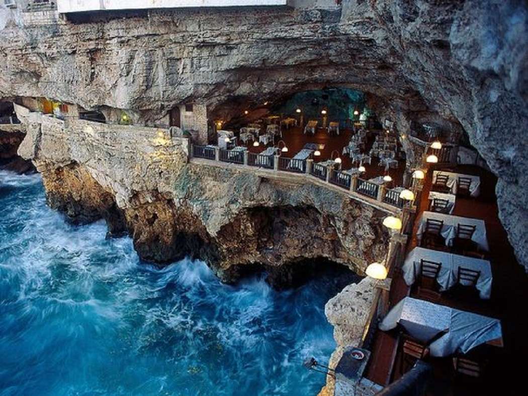 Хотел Grotta Palazzese - Пулия - Италия онлайн пъзел