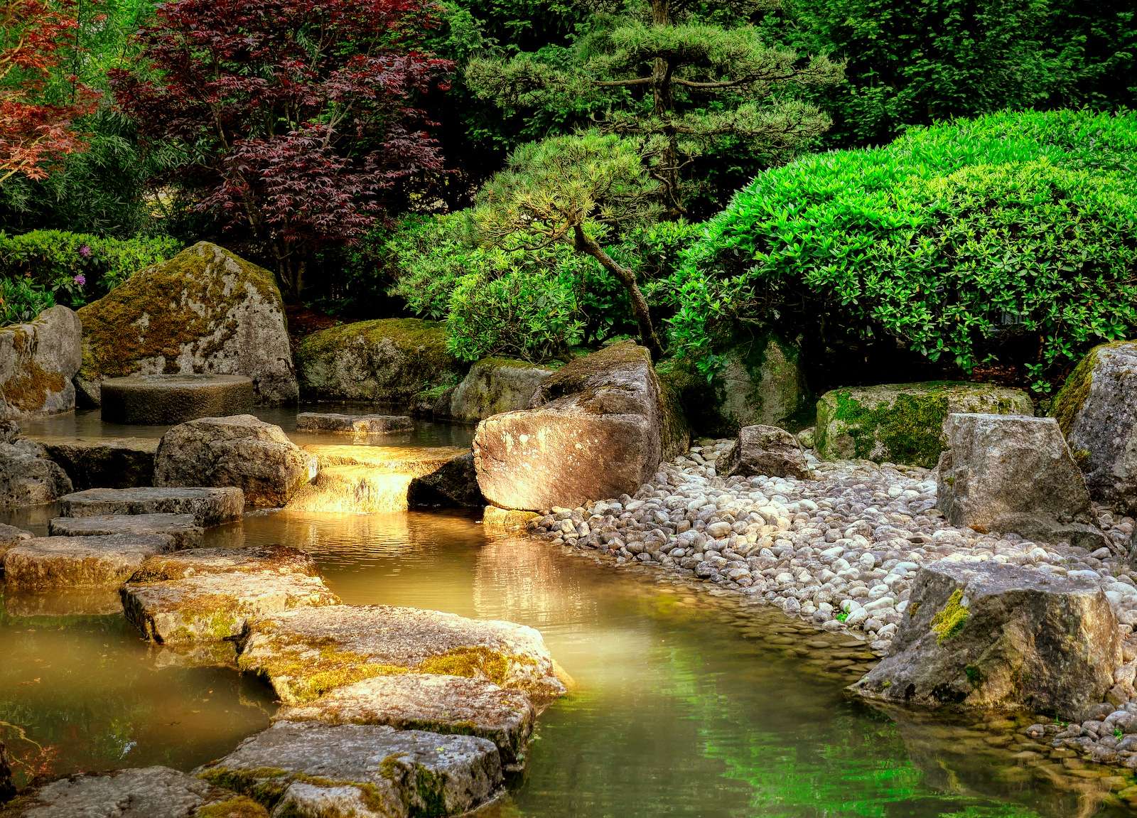 Japanese garden online puzzle