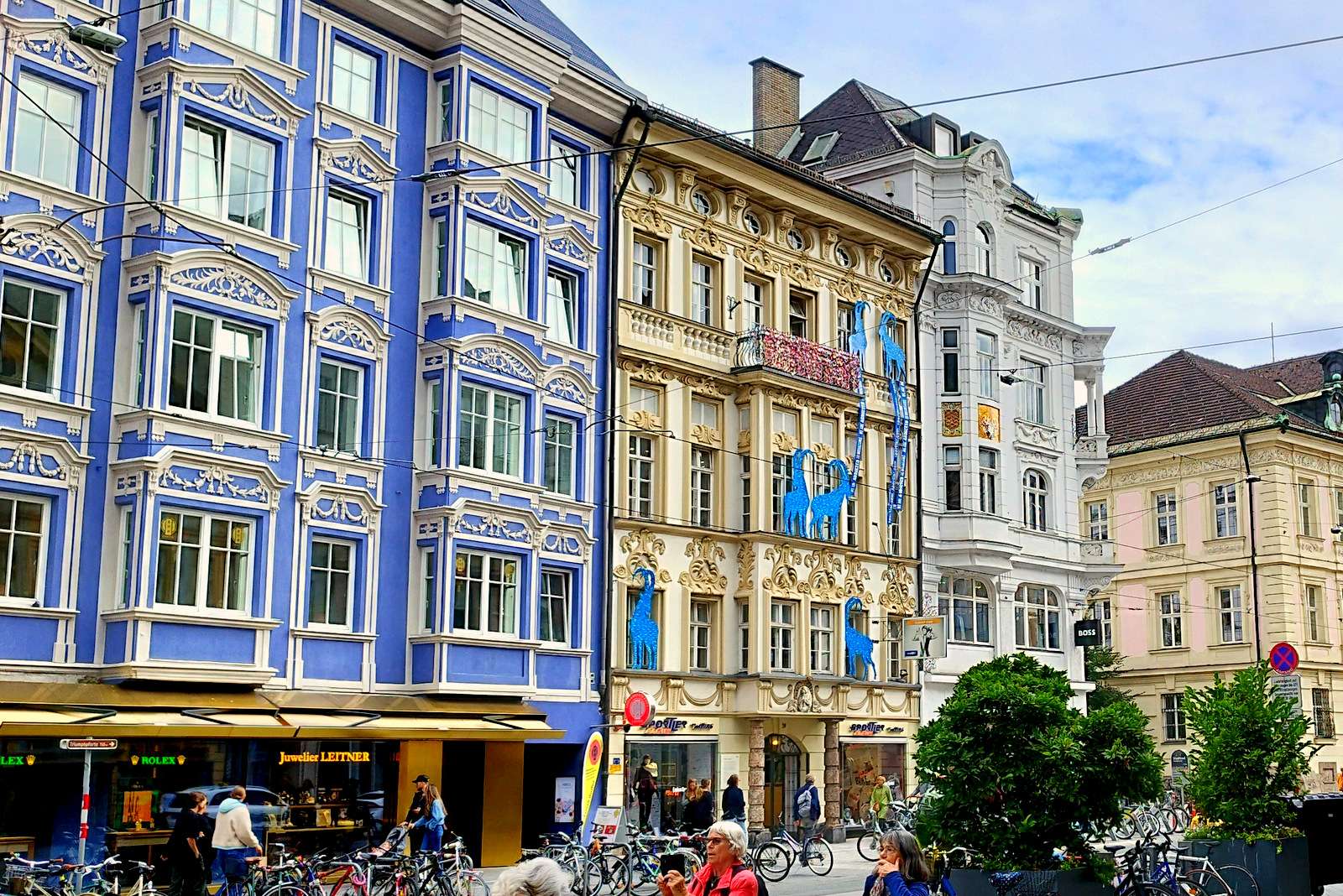 Innsbruck - secesní činžovní domy v centru města skládačky online