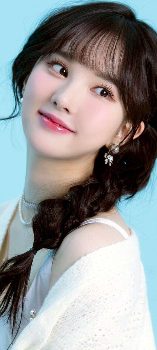 eunha viviz jigsaw puzzle online