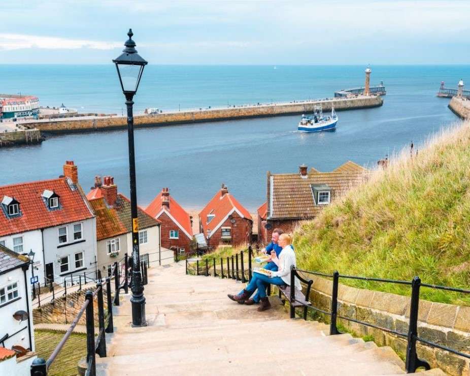 Град на крайбрежието в Англия онлайн пъзел