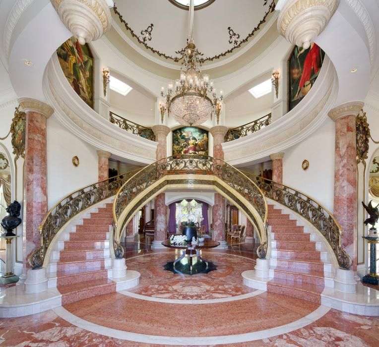Palácové schody online puzzle
