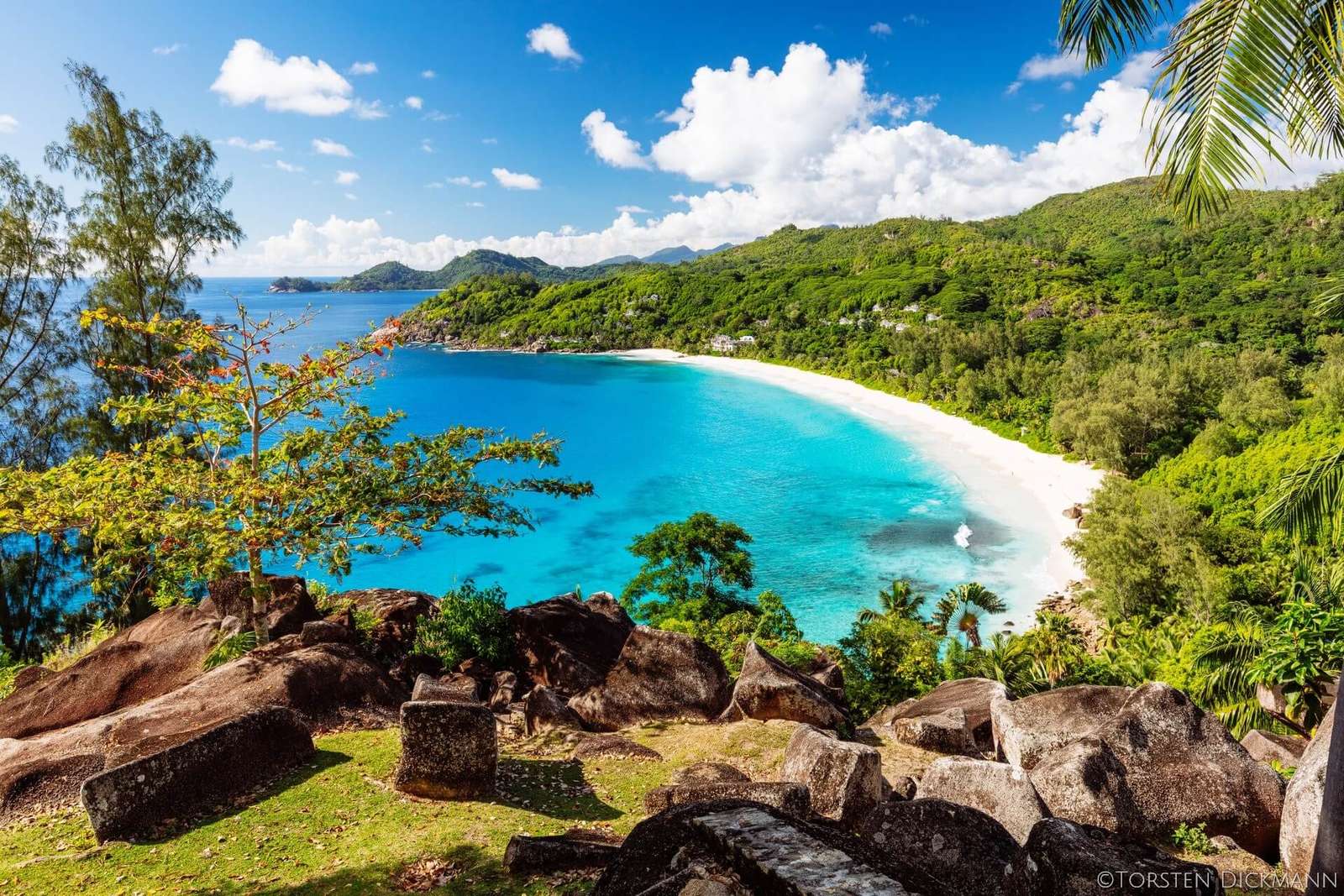Plaja din Seychelles jigsaw puzzle online
