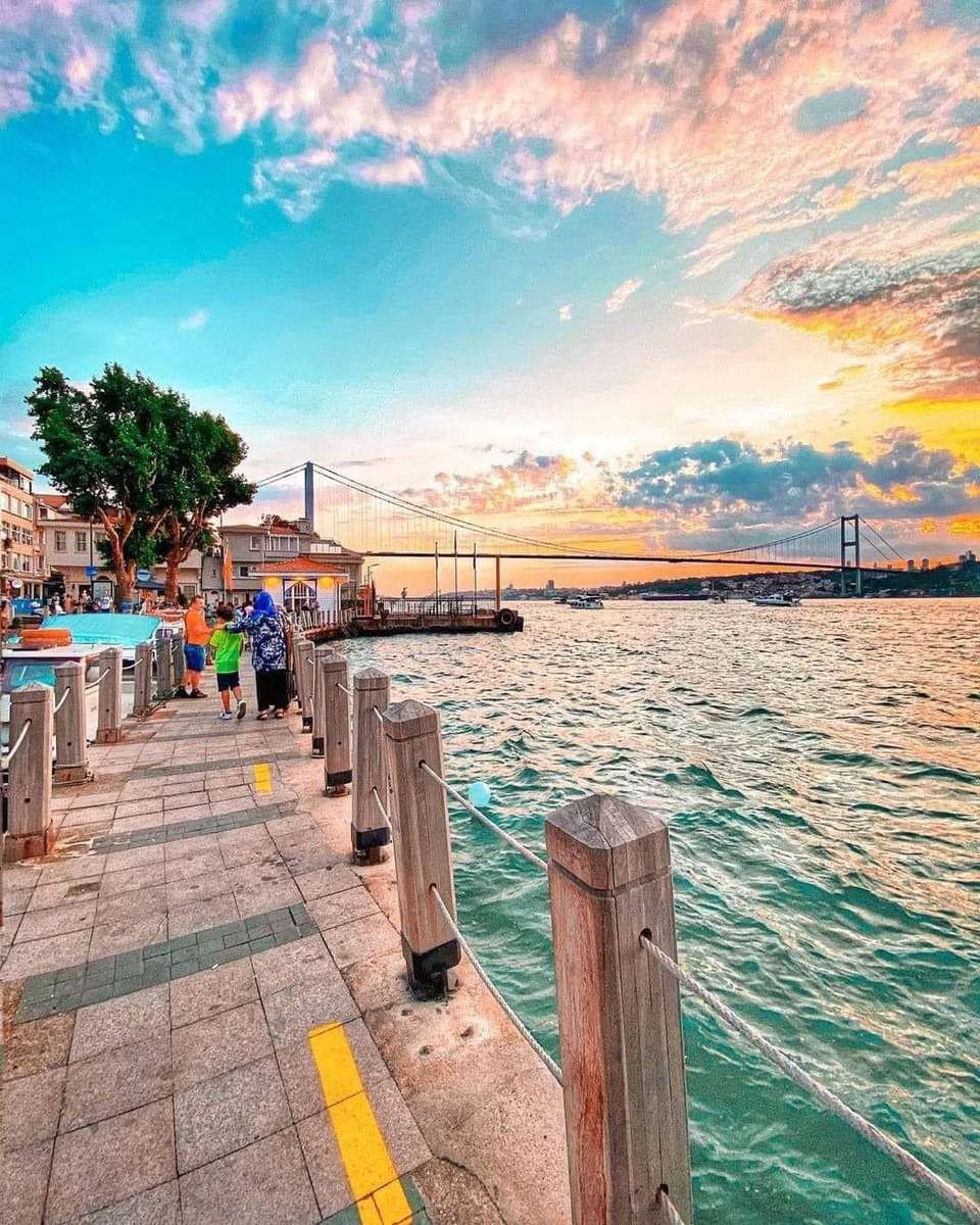 Истанбул онлайн пъзел