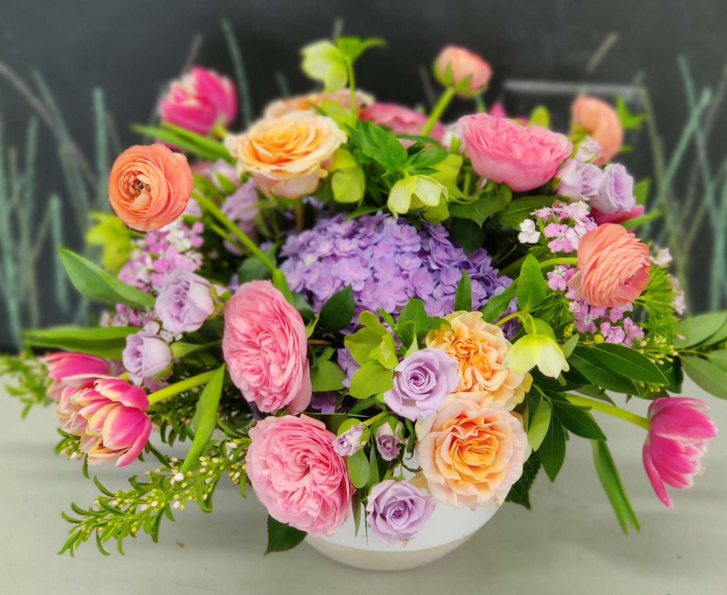 Пастельні квіти у вазі онлайн пазл