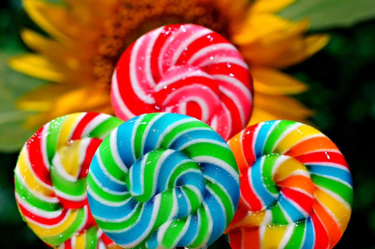 Barevné lízátko sladkosti skládačky online