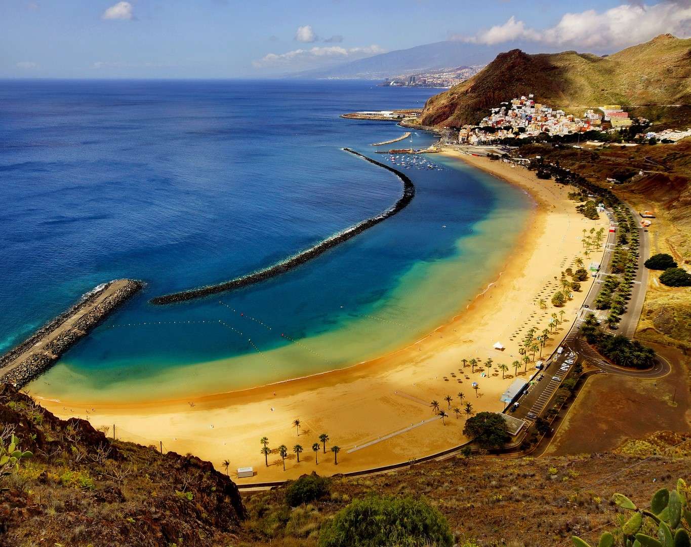 Tenerife - o insulă diversă de plaje și munți jigsaw puzzle online