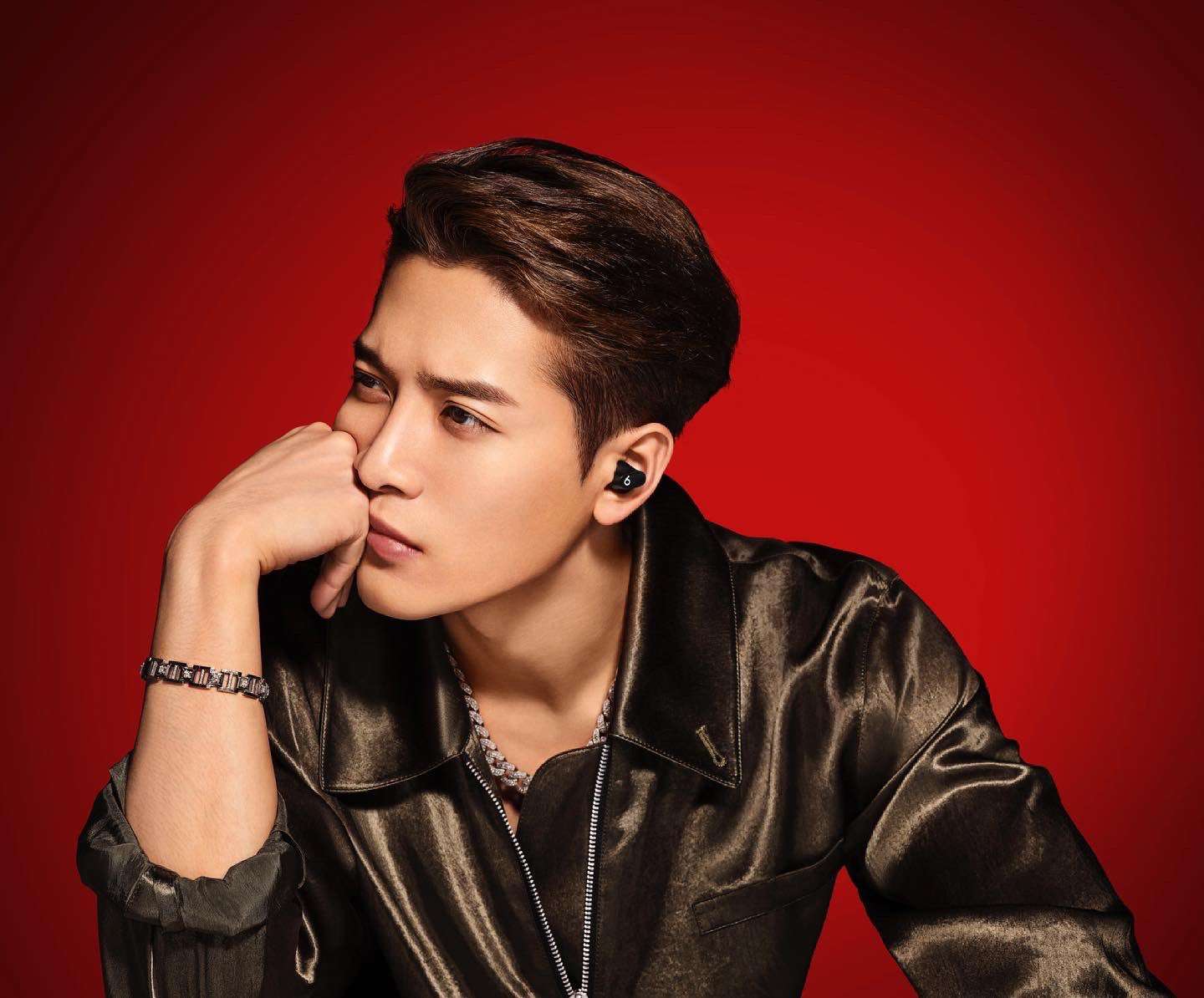 Jackson Wang Puzzlespiel online