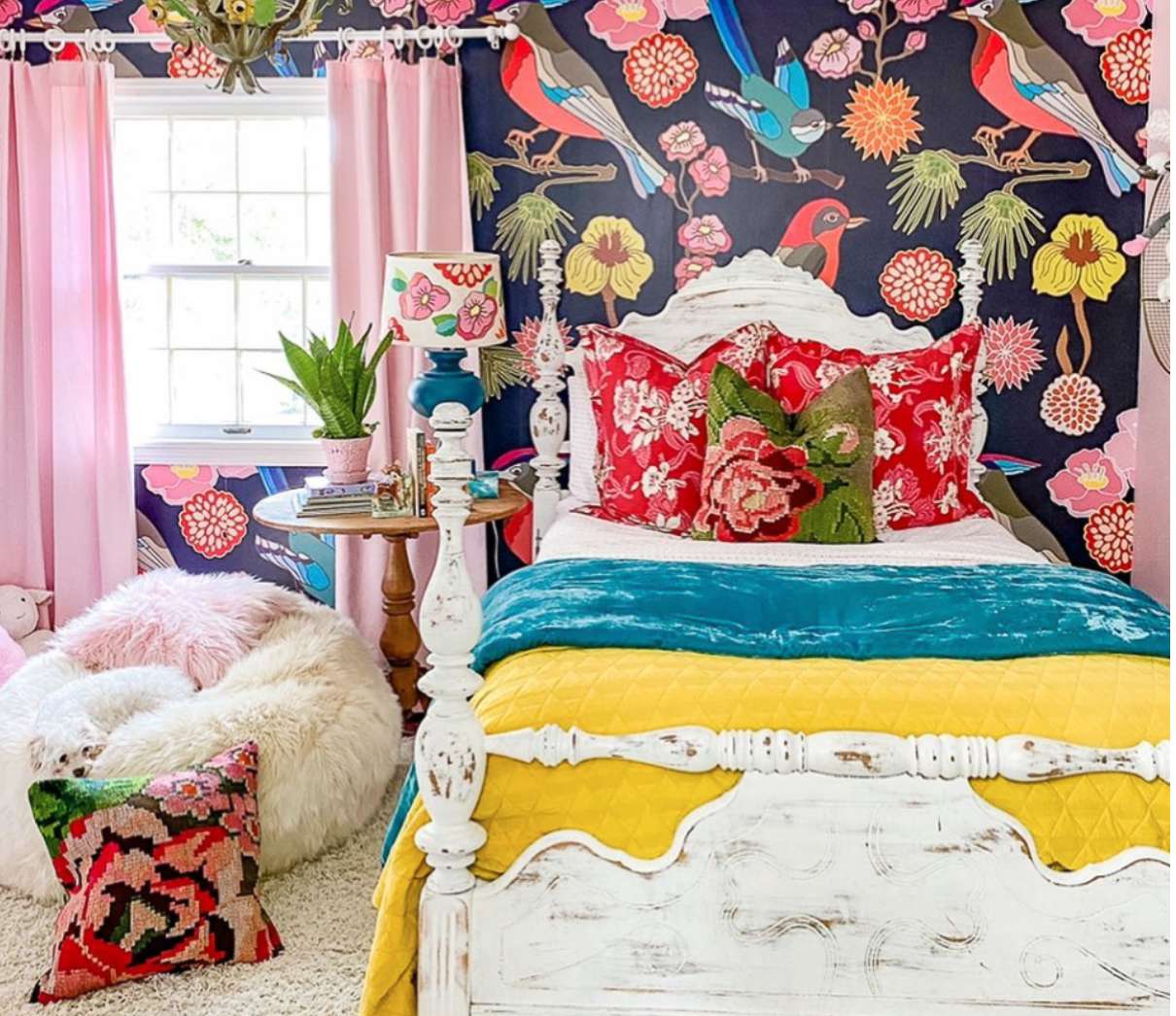 красочная спальня онлайн-пазл