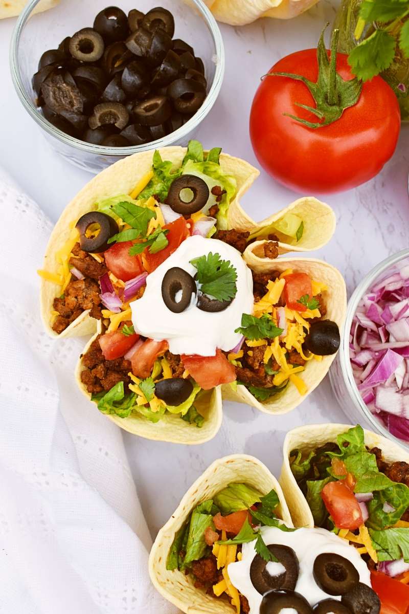 Naložený taco salát skládačky online