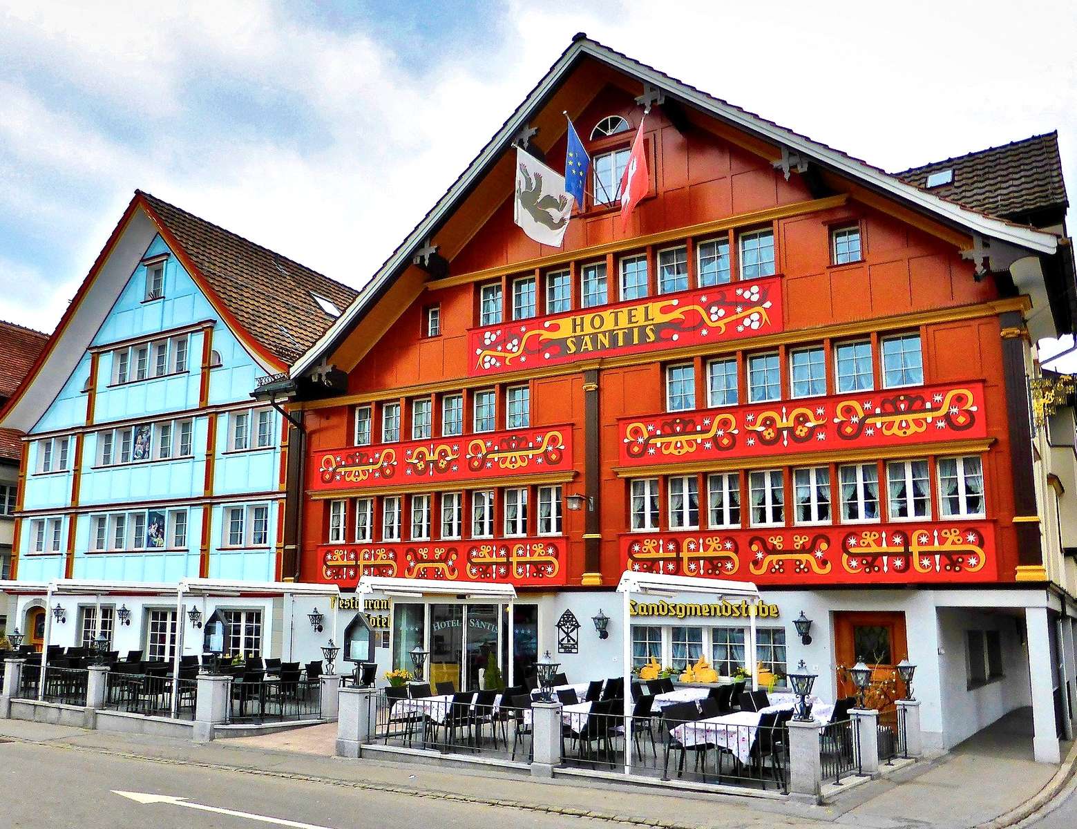 Романтичний готель Säntis в Аппенцеллі (Швейцарія) пазл онлайн