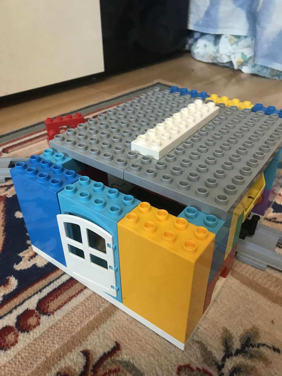 Tren en Lego rompecabezas en línea