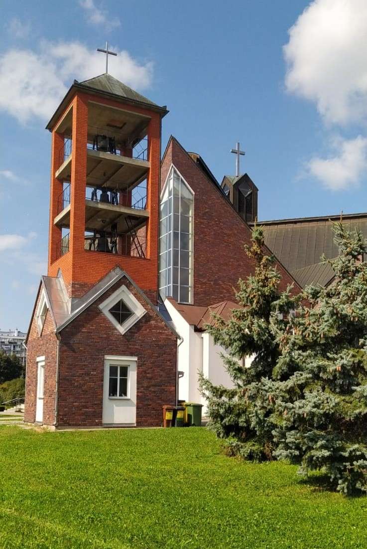 kostel a zvonice online puzzle