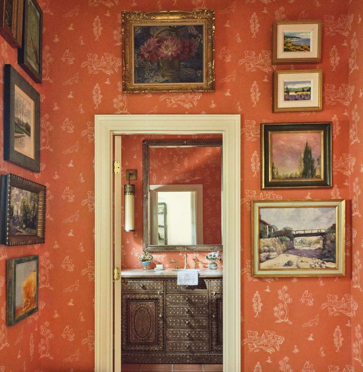 tablouri pe peretele portocaliu puzzle online
