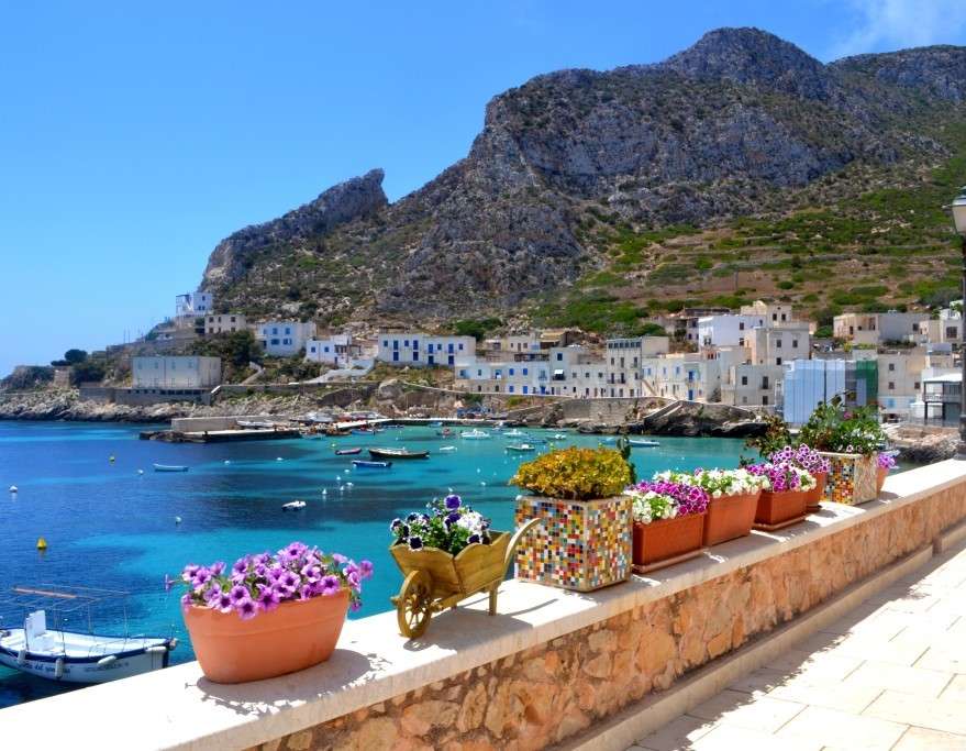 Coast in Sicily jigsaw puzzle online
