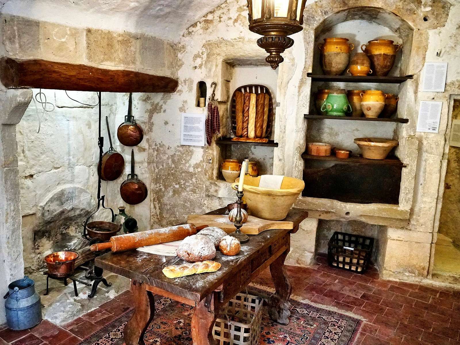 La preparazione del pane nella cucina del museo puzzle online
