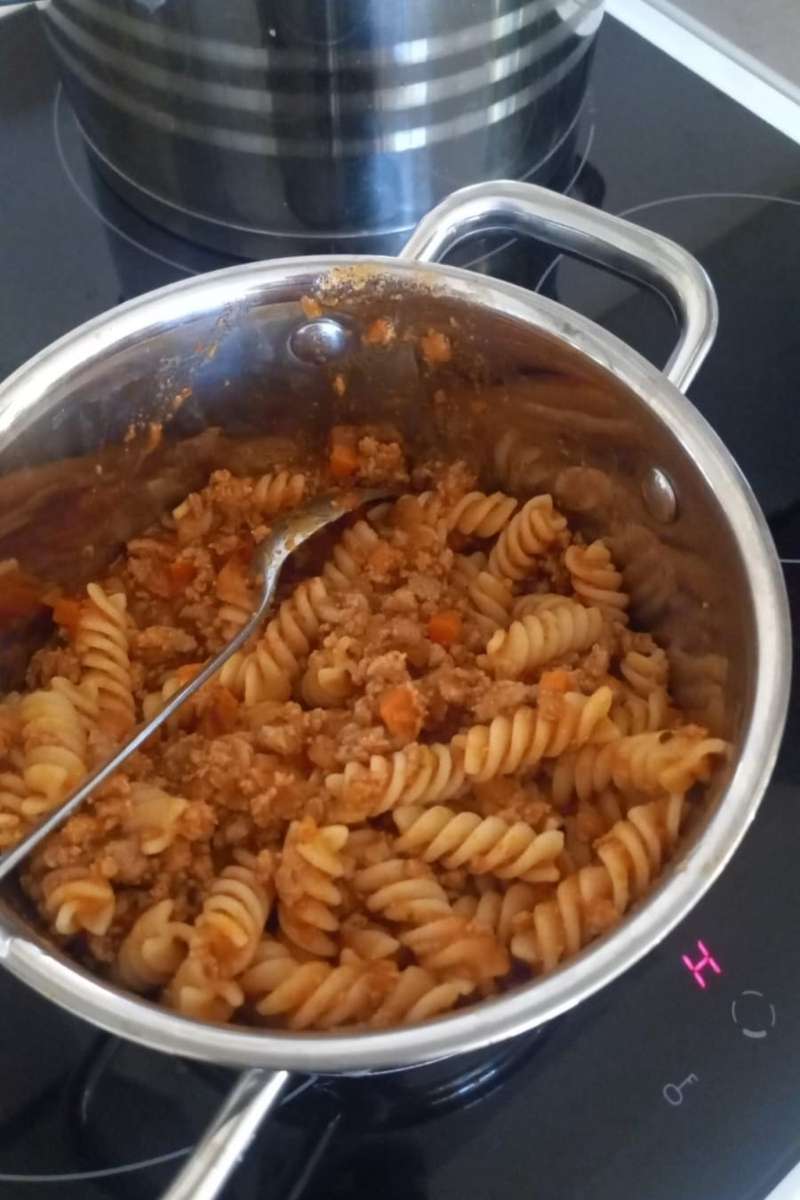 meat with pasta online puzzle
