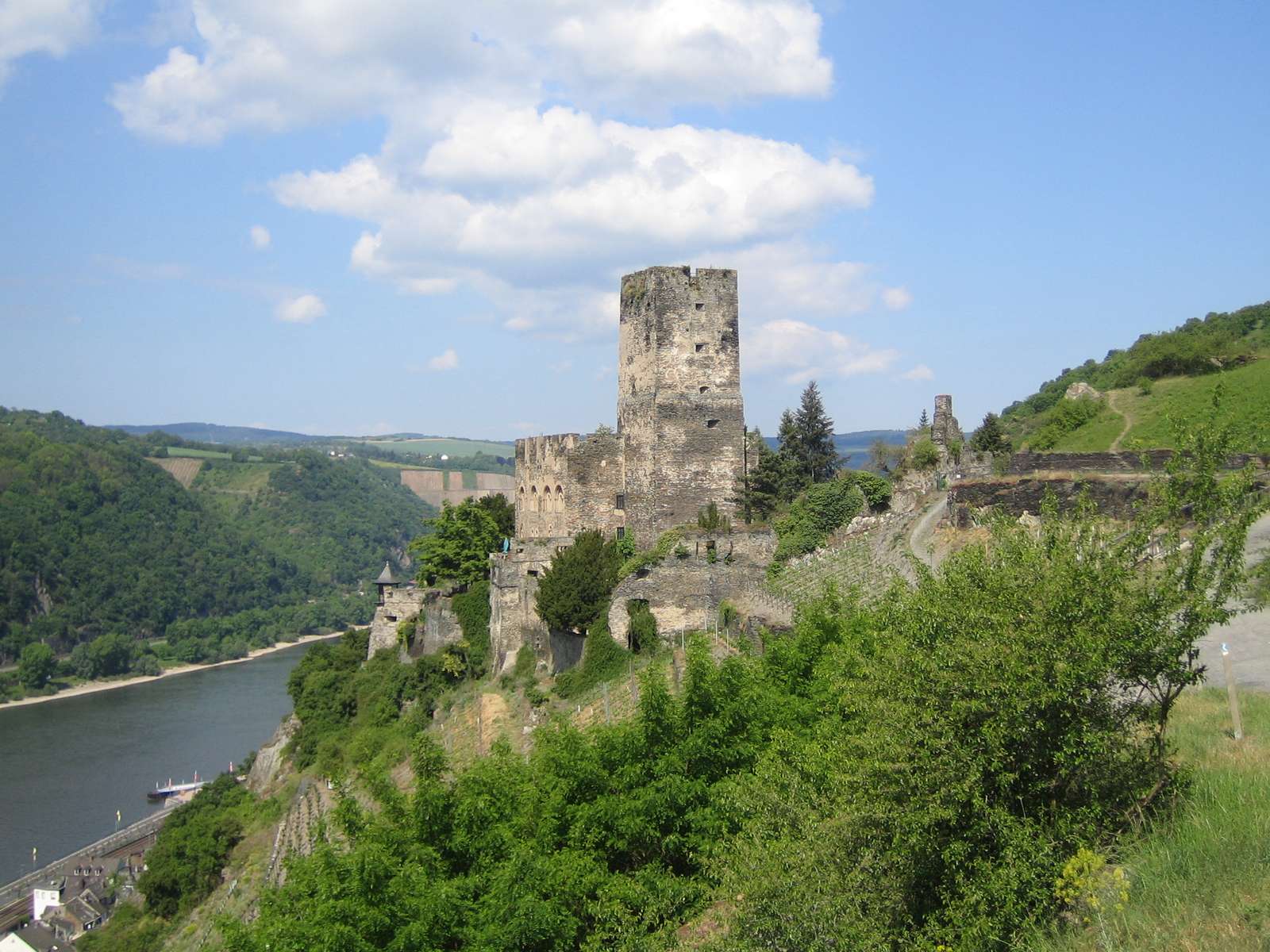 Burg Gutenfels legpuzzel online