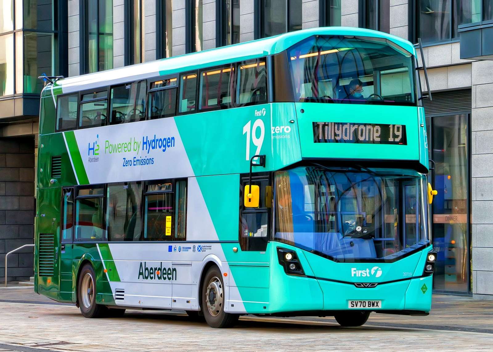 Autobuz alimentat cu hidrogen (Scoția, Aberdeen) puzzle online