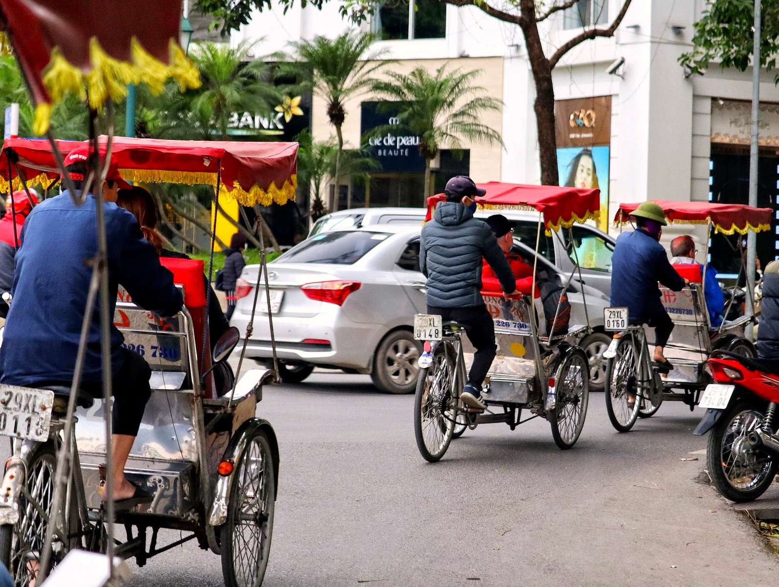 Рикші в Ханої (В'єтнам) пазл онлайн