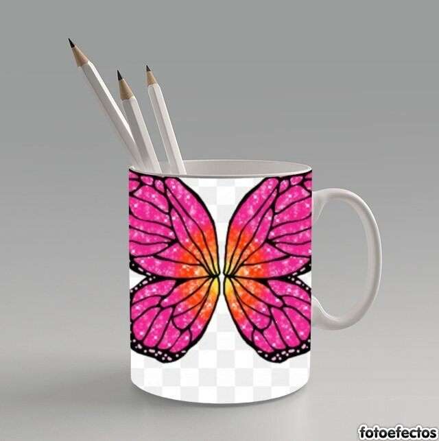 Becher mit bemaltem Schmetterling Puzzlespiel online