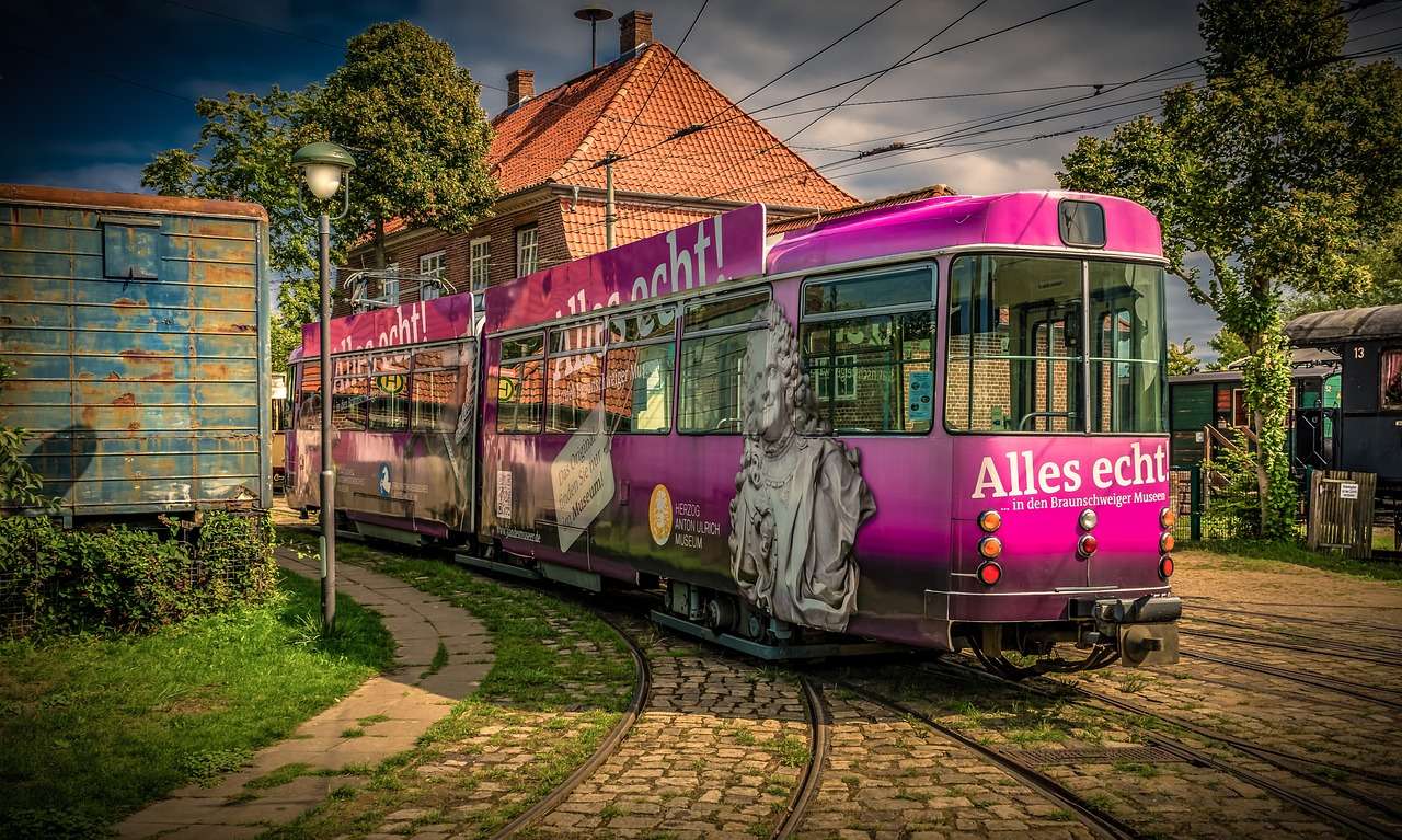 Трамвай, смелост, релси онлайн пъзел