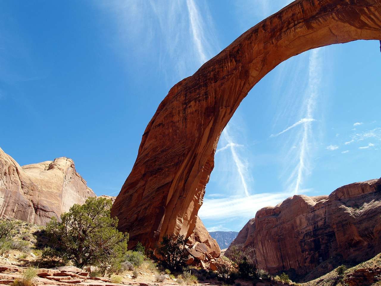 Rainbow Bridge, Lake Powell, Arizona skládačky online