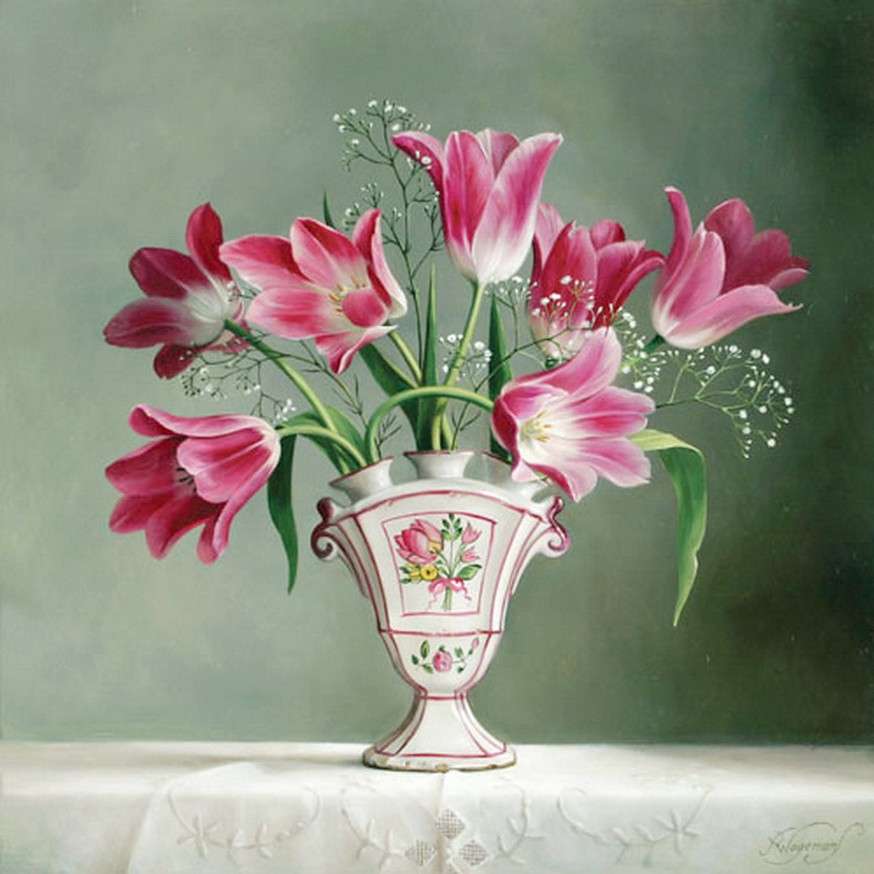 Tulips in a vase online puzzle
