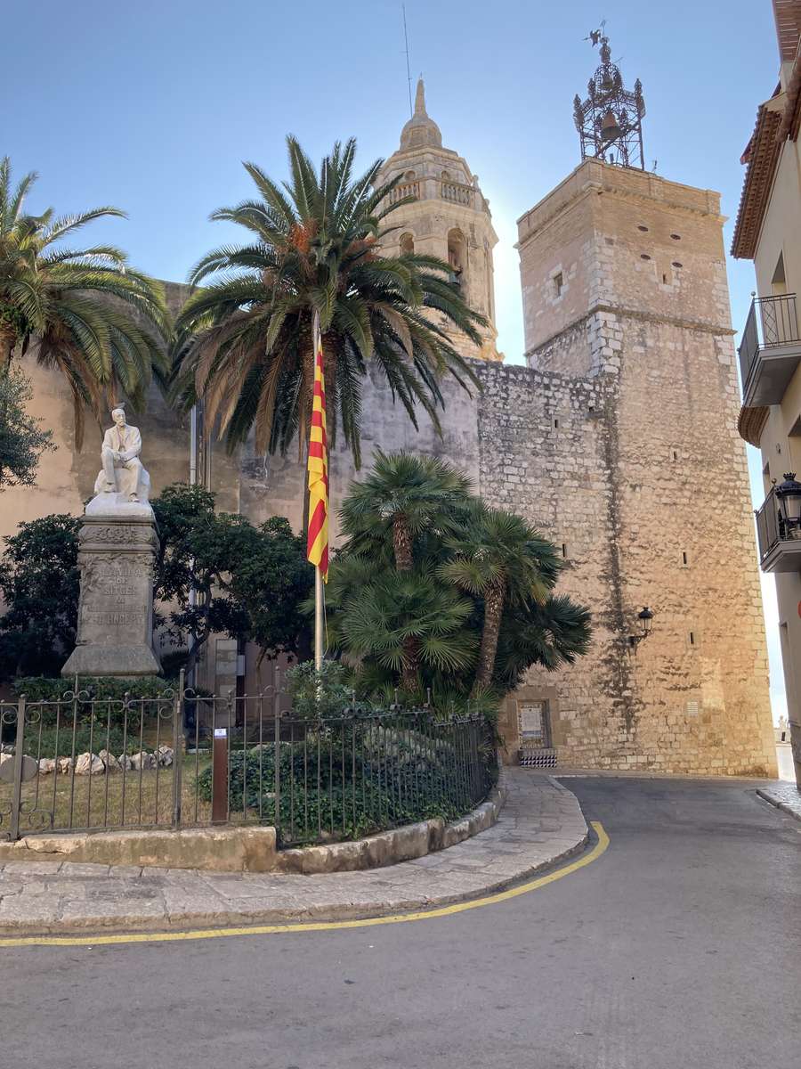 Blick auf Sant Bartomeu Sitges Online-Puzzle