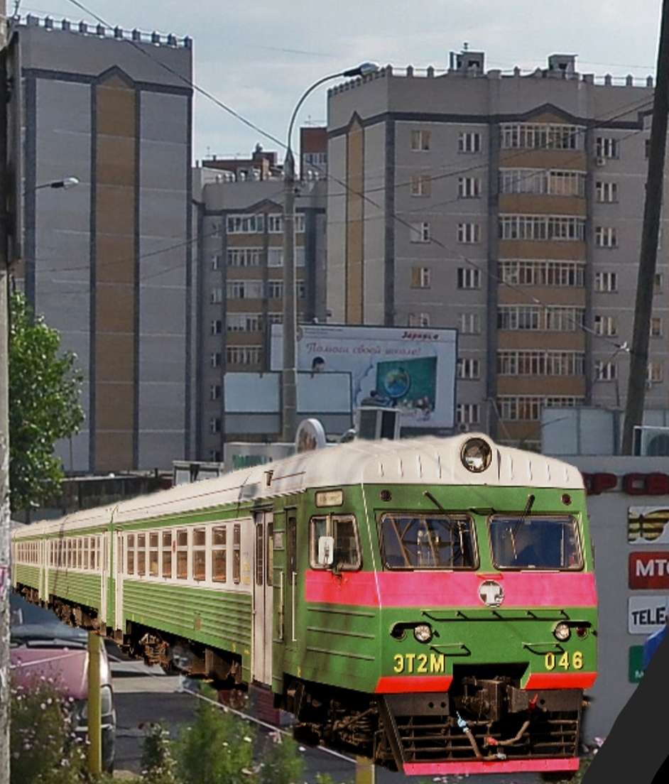 Kazan Noksinsky Descent Train ET2M Ηλεκτρικό τρένο Azin online παζλ