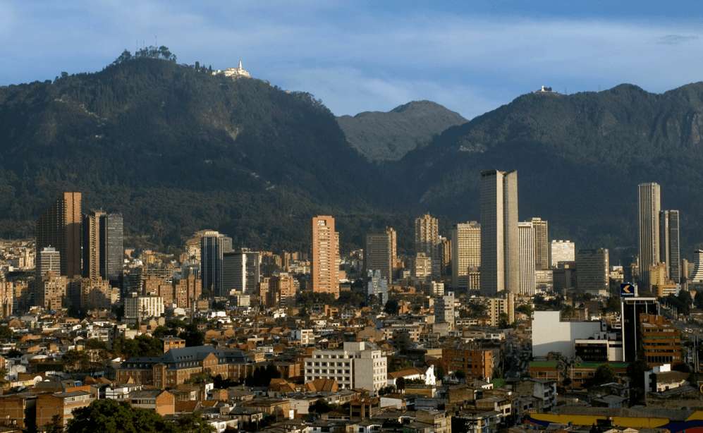 Bogotá und seine östlichen Hügel Online-Puzzle