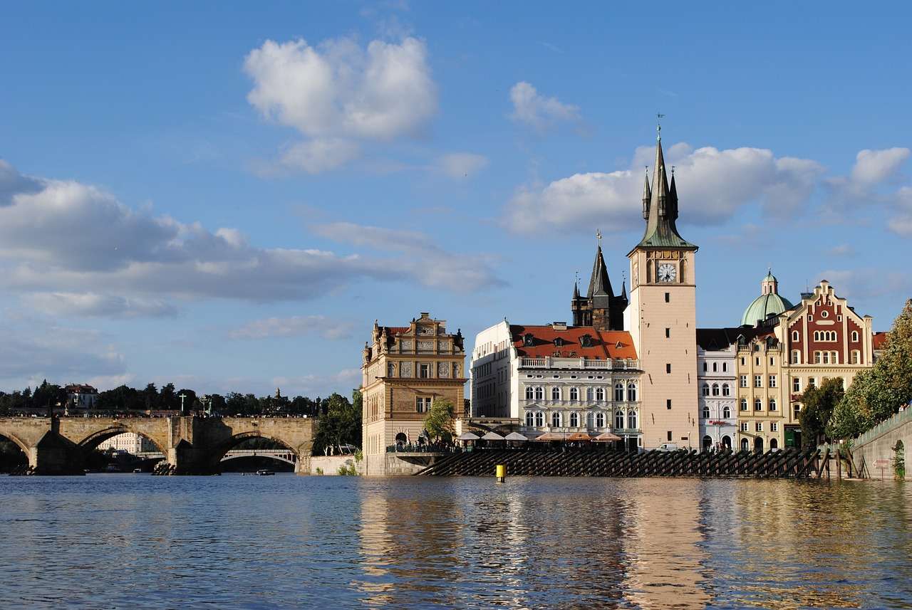 チェコ共和国、プラハ、歴史地区 オンラインパズル
