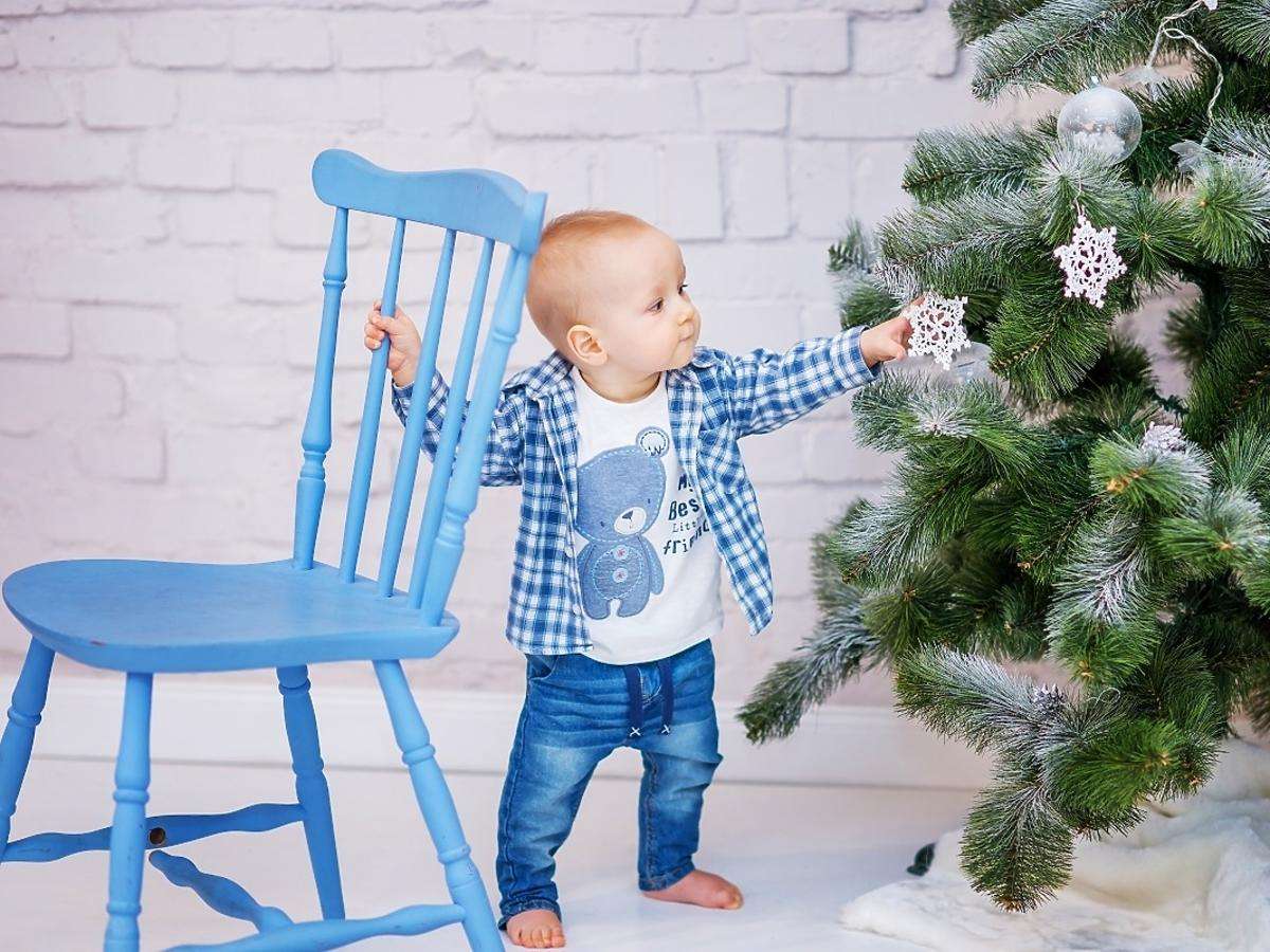 Come decorare un albero di Natale affinché duri fino a Natale a... puzzle online