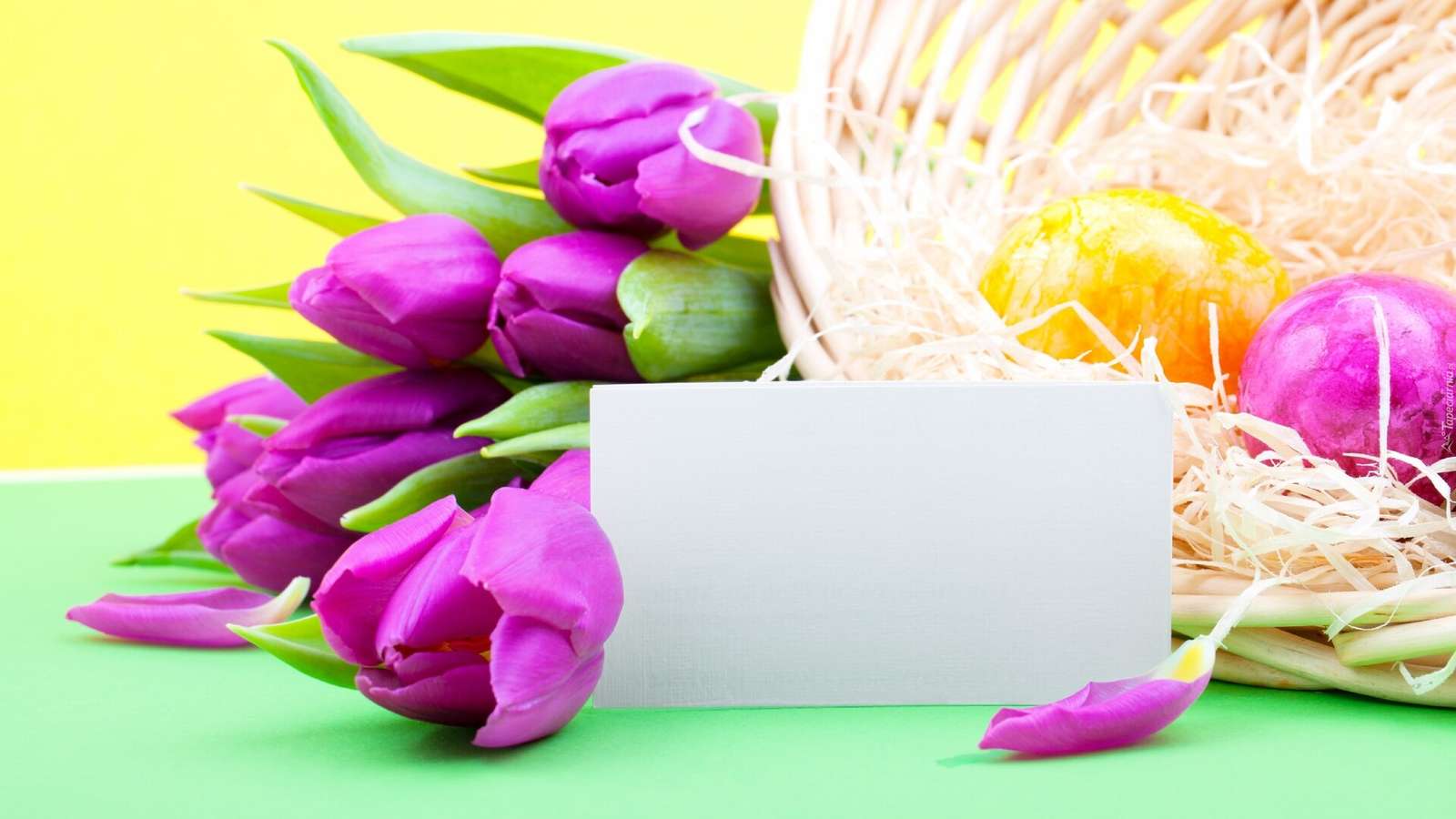 tulipanes y huevos de pascua rompecabezas en línea