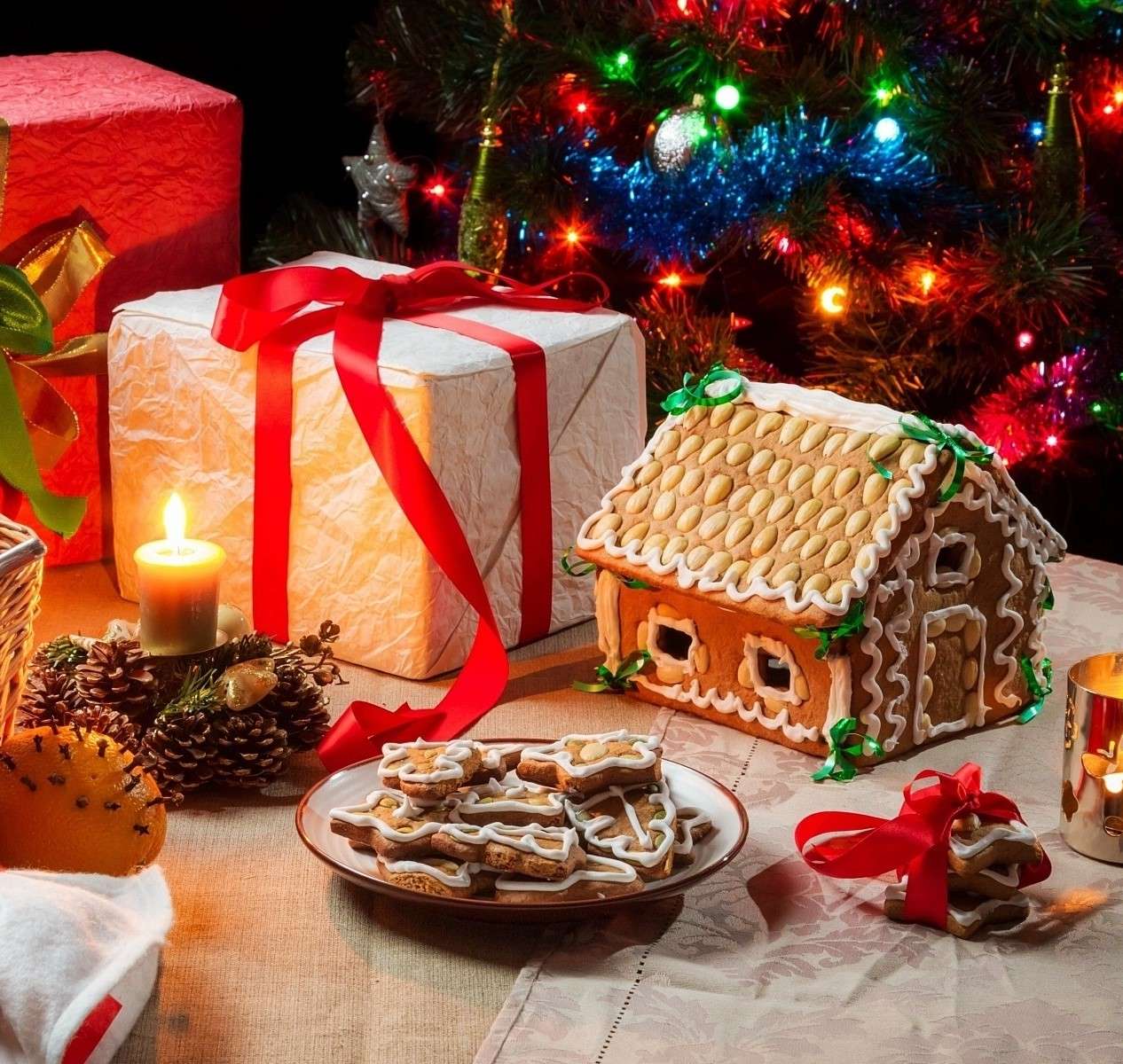 Pan de jengibre y regalos navideños. rompecabezas en línea