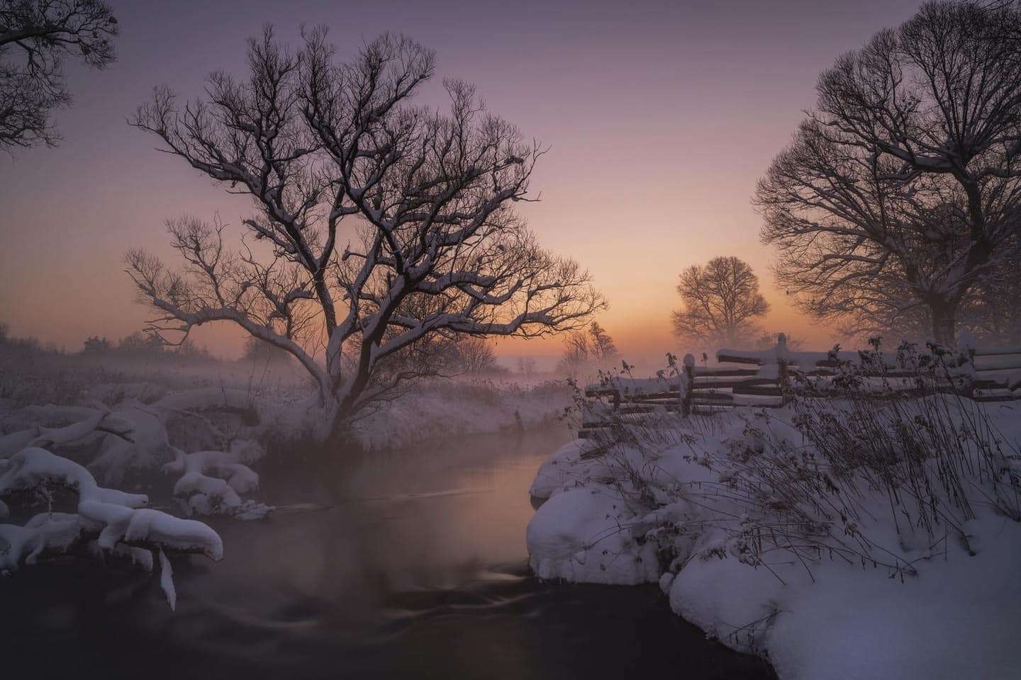 Winter dawn on the river jigsaw puzzle online