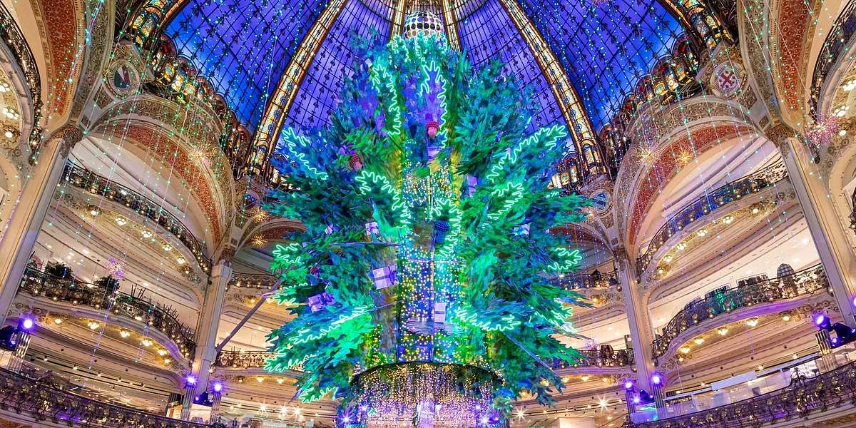 Sapin de Noël, dôme des Galeries Lafayette, París rompecabezas en línea