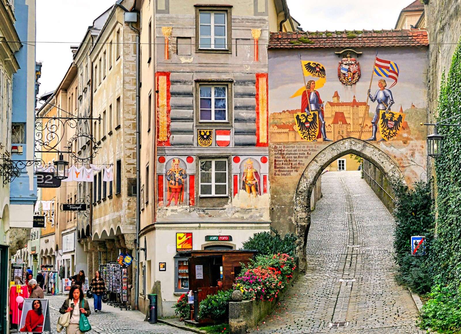 Cidade de Steyr, Áustria - portão da cidade quebra-cabeças online