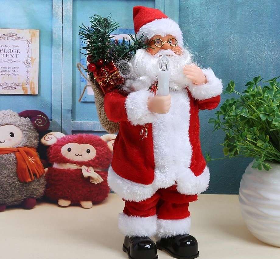 Playing Santa Claus jigsaw puzzle online