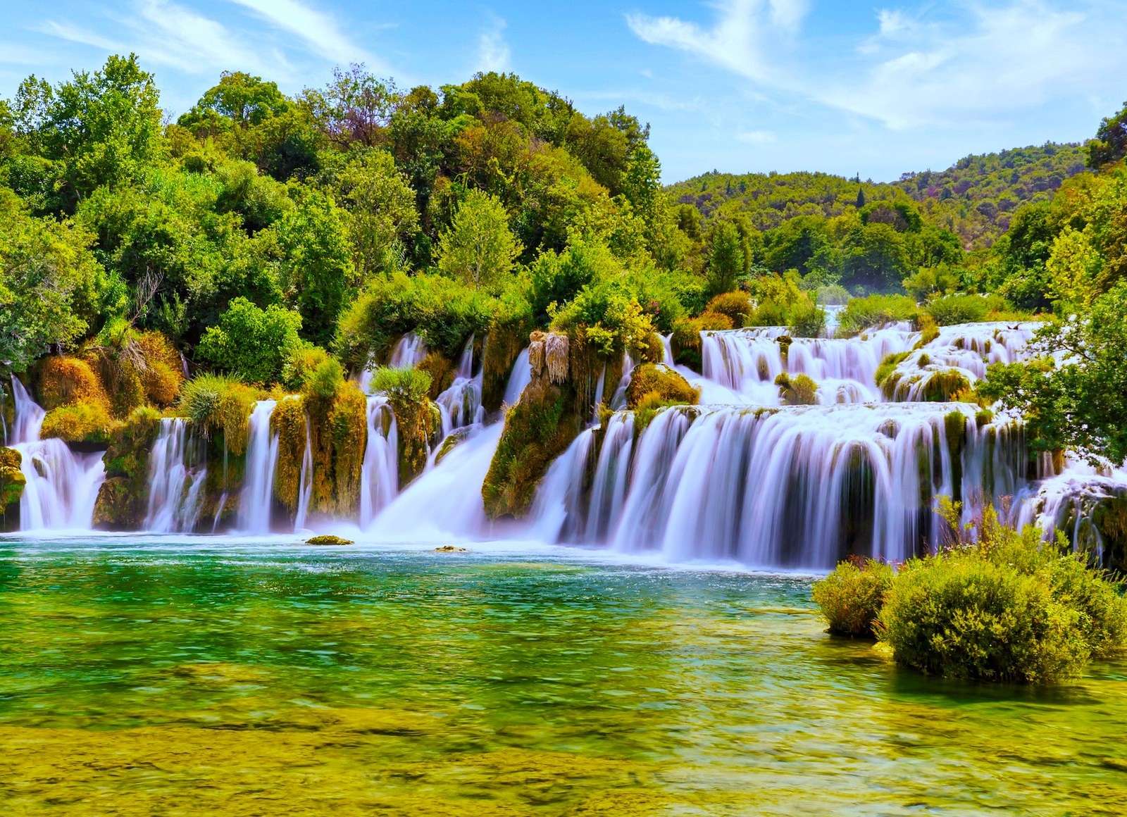 Waterval in het Nationaal Park Krka in Kroatië legpuzzel online