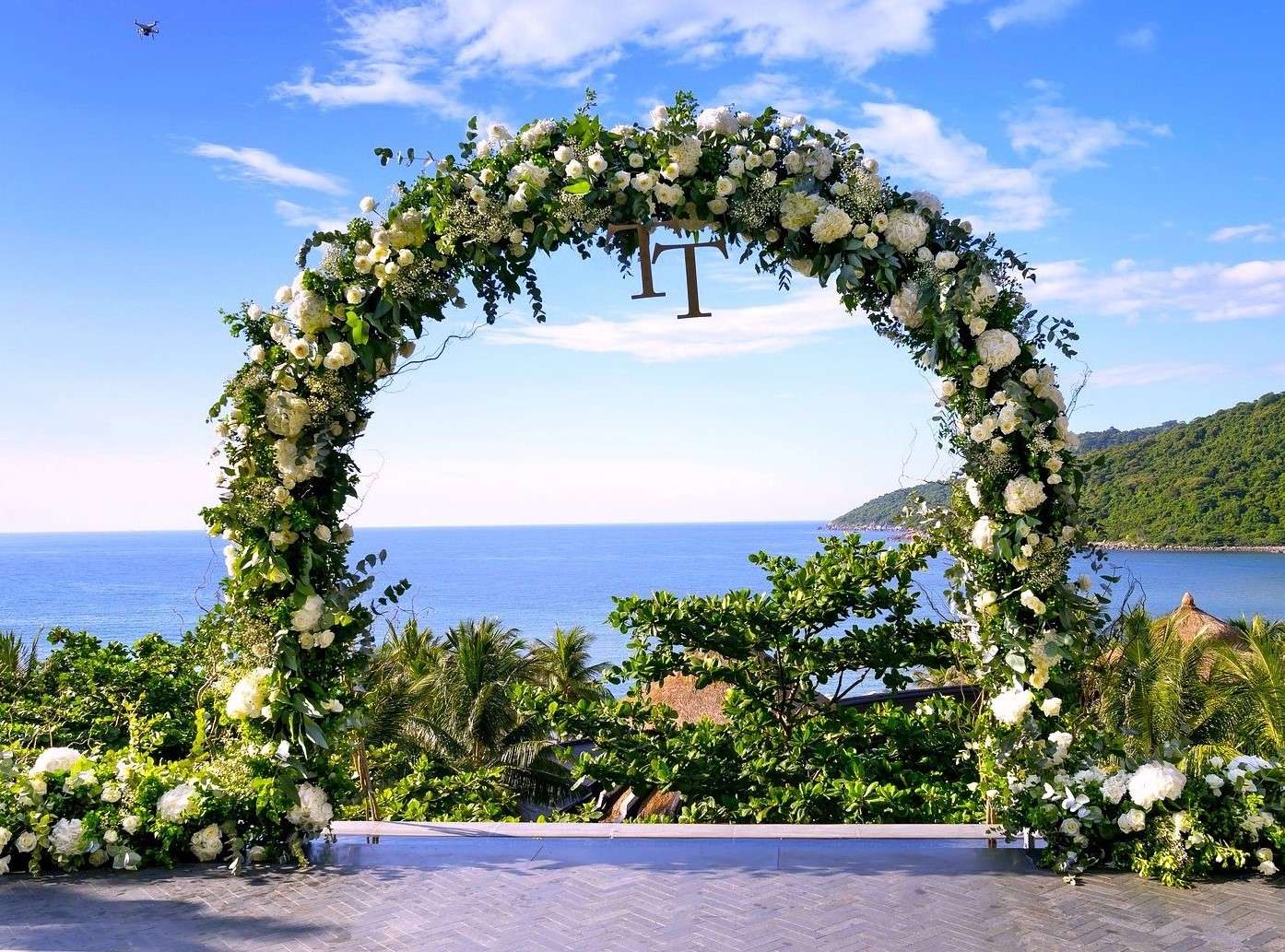 Сватбена врата (Виетнам) онлайн пъзел
