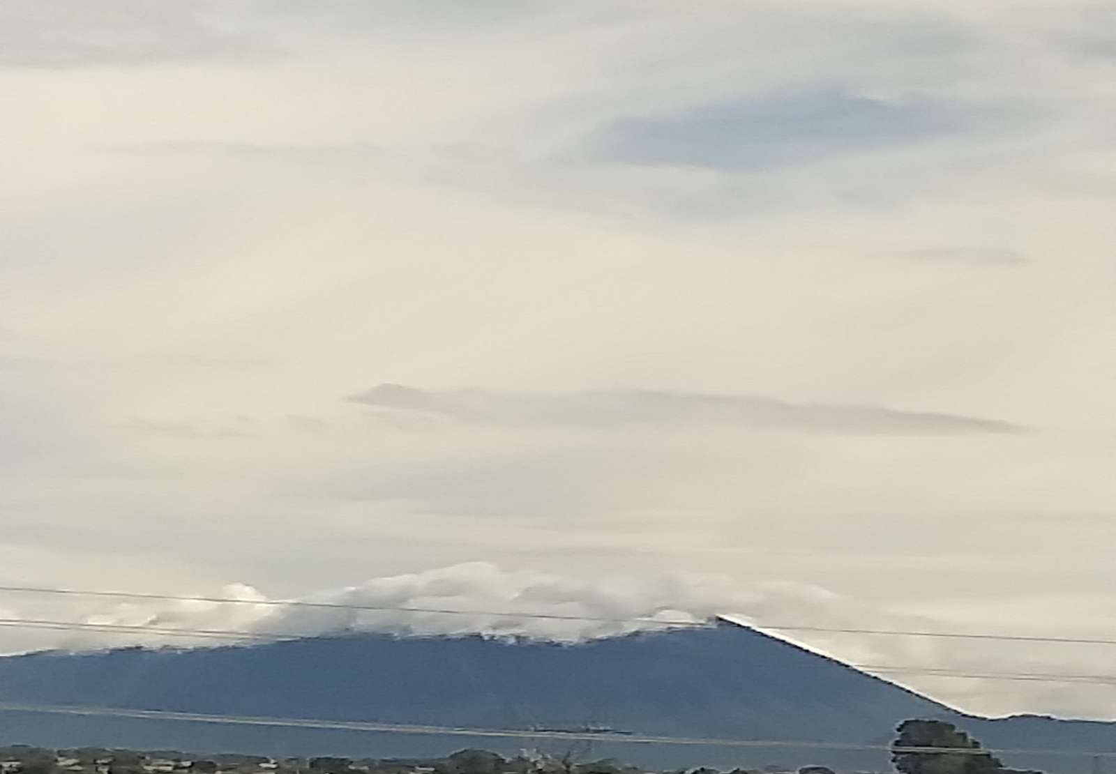 10.-PAISAGEM COM NUVENS quebra-cabeças online