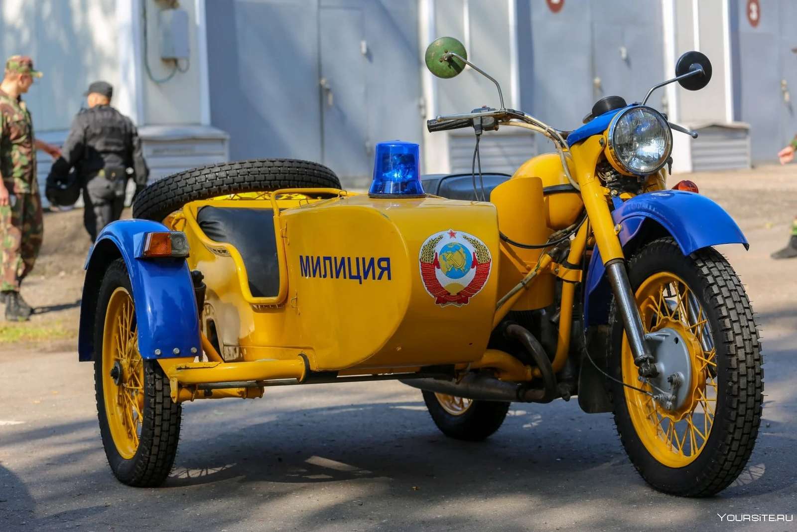 Ural-Polizeimotorrad Puzzlespiel online