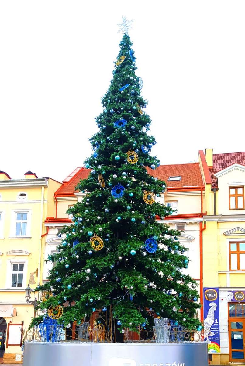 ジェシュフ市場広場のクリスマスツリー オンラインパズル