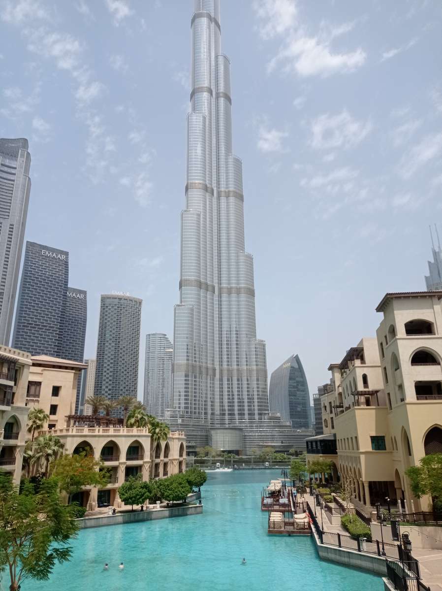 Dubai - Burj Khalifa pussel på nätet